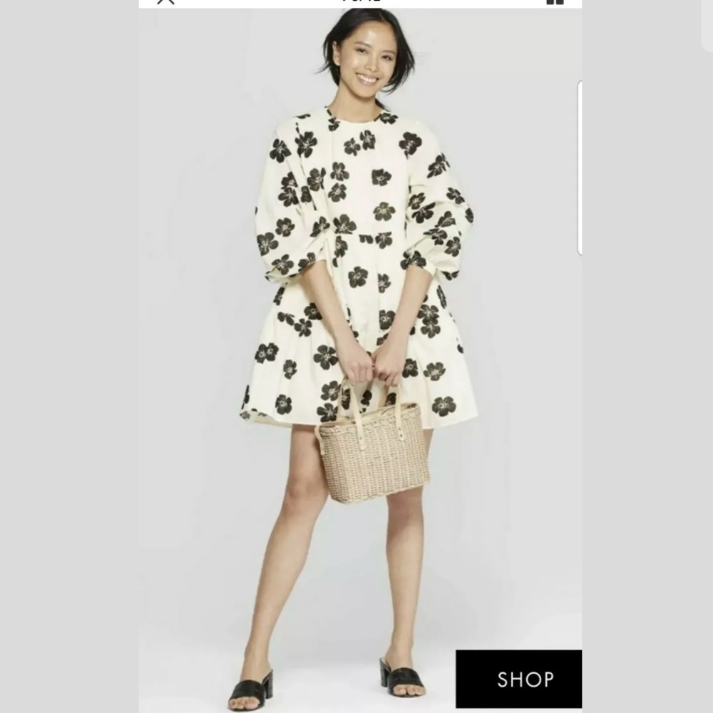 $35 floral Flowy Tiered Mini babydoll mod Dress